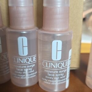 Clinique Moisture Surge Face Spray - Pink